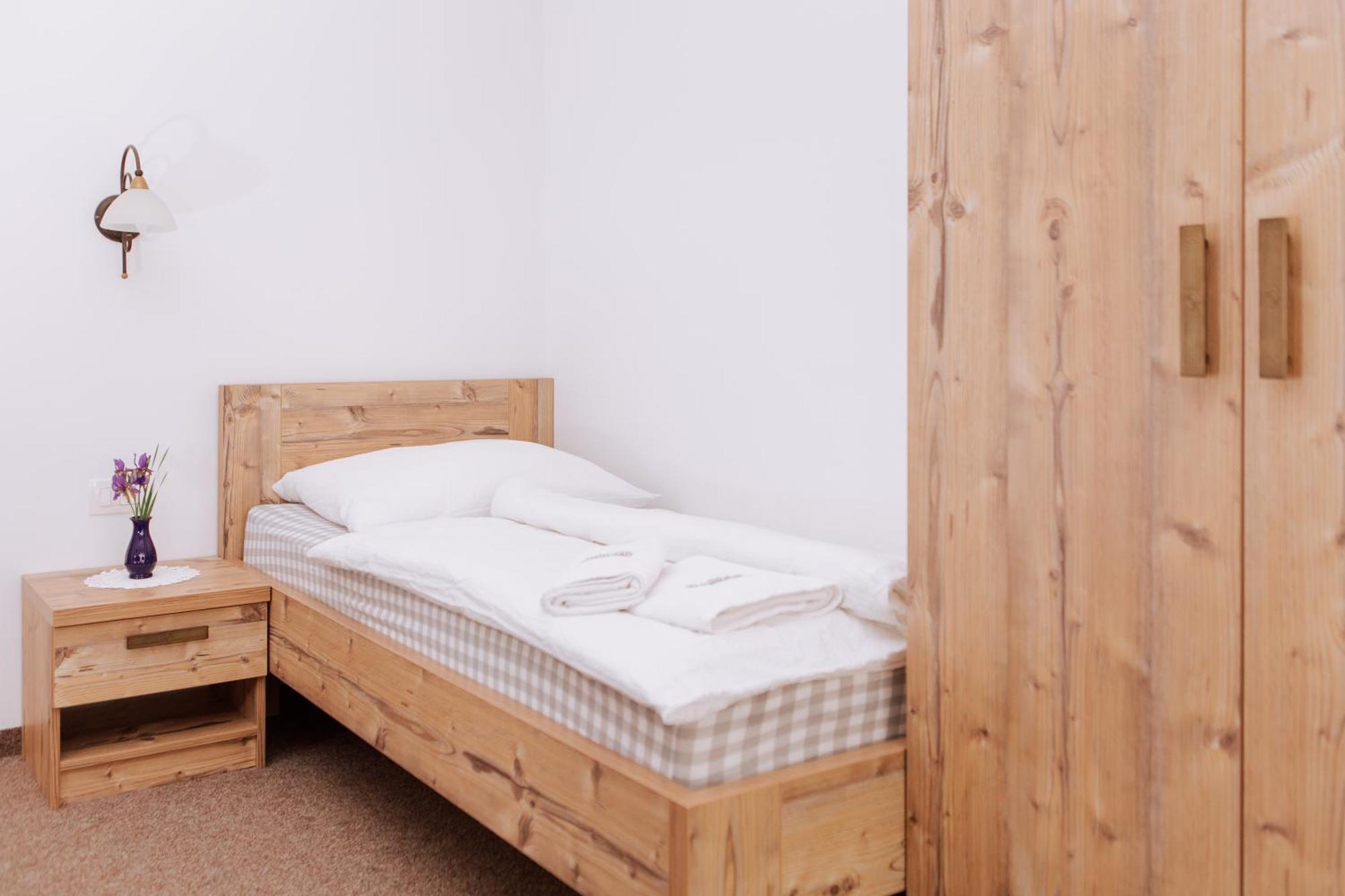 ホテル Gostisce Krivograd Prevalje 部屋 写真